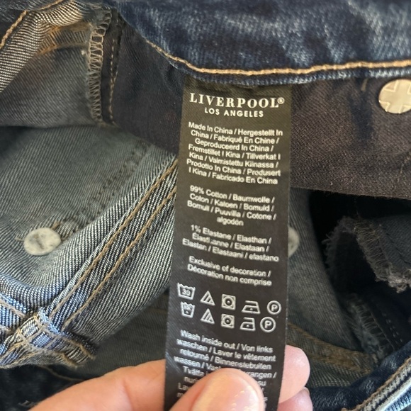 LIVERPOOL LOS ANGELES ECO
LOGICAL STRAIGHT 28/6 - Picture 7 of 11